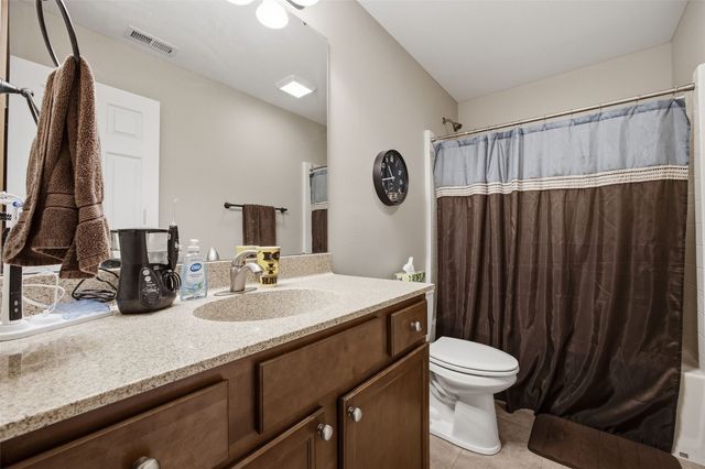 912 Dorchester Place NE, Cedar Rapids, IA 52402