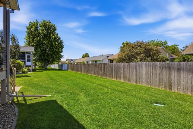 912 Dorchester Place NE, Cedar Rapids, IA 52402