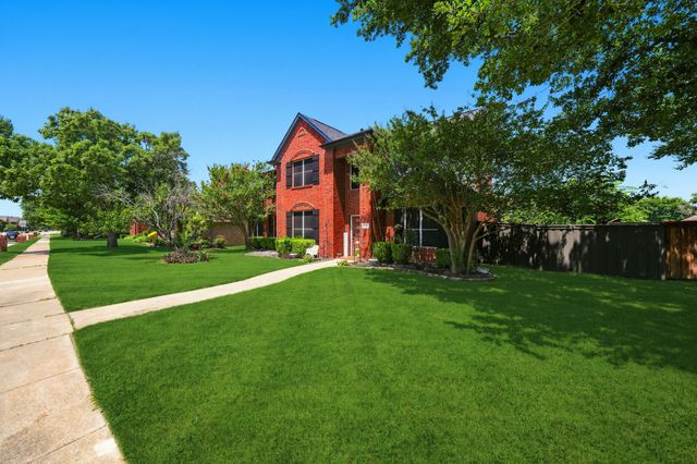 1717 Chase Oaks Drive, Keller, TX 76248