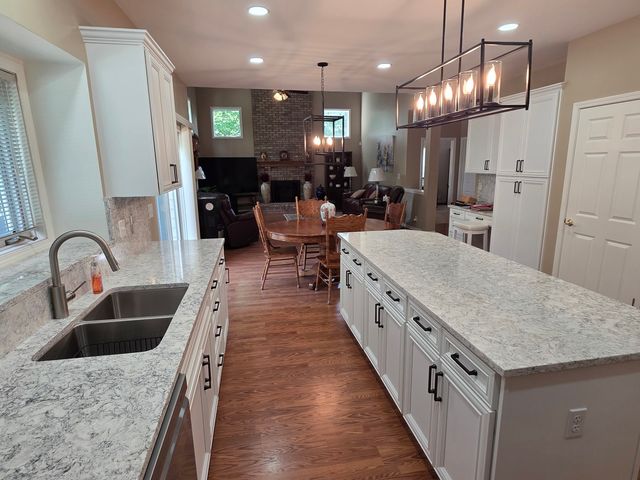 0N045 UNDERWOOD Drive, Geneva, IL 60134