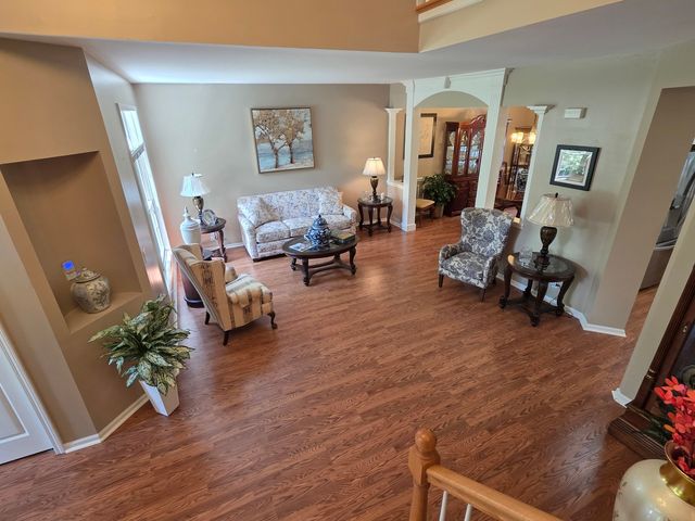 0N045 UNDERWOOD Drive, Geneva, IL 60134