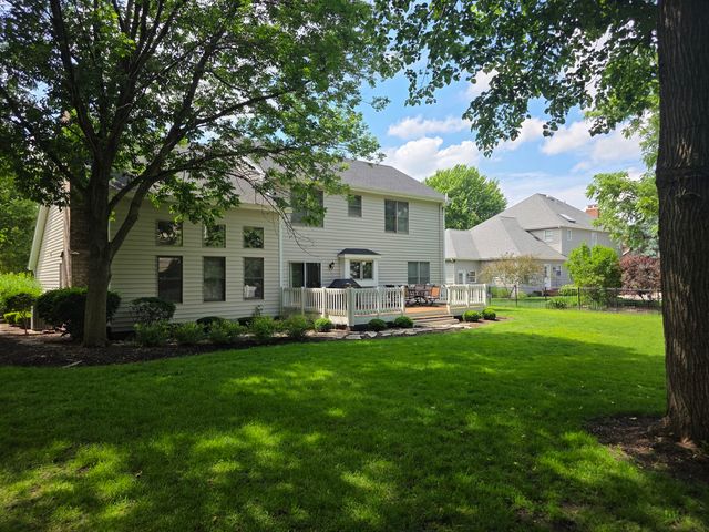 0N045 UNDERWOOD Drive, Geneva, IL 60134