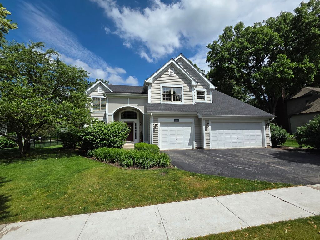 0N045 UNDERWOOD Drive, Geneva, IL 60134