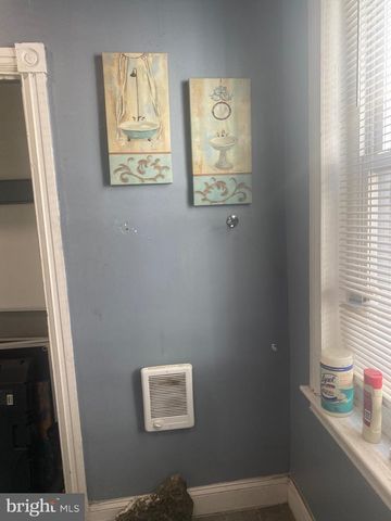 1906 W VENANGO ST, Philadelphia, PA 19140