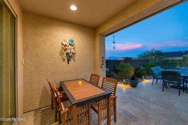 8428 N Lone Ranger Road, Tucson, AZ 85743