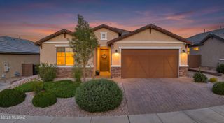 8428 N Lone Ranger Road, Tucson, AZ 85743
