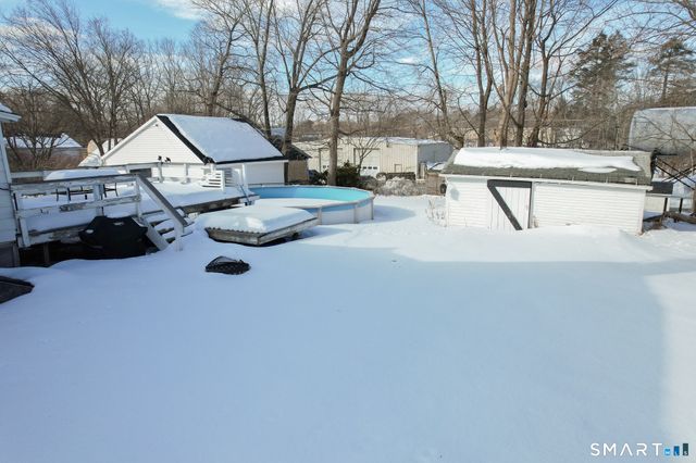 29 Roosevelt Avenue, Litchfield, CT 06750