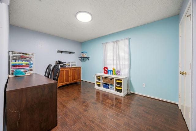 6214 Jessica Way, Rowlett, TX 75089