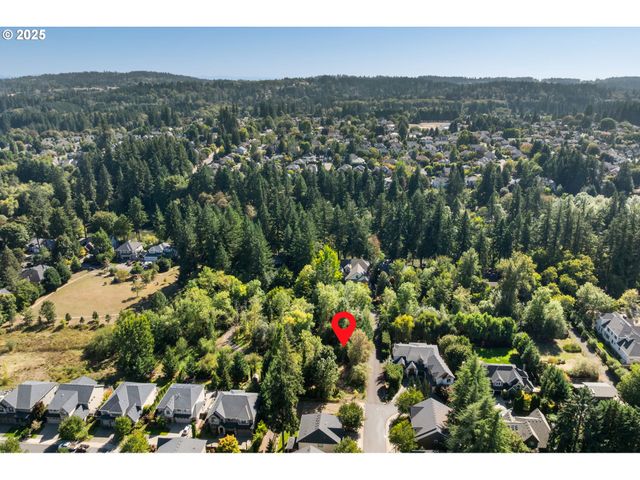 19368 RIVERWOOD Ln, Lake Oswego, OR 97035