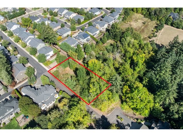 19368 RIVERWOOD Ln, Lake Oswego, OR 97035