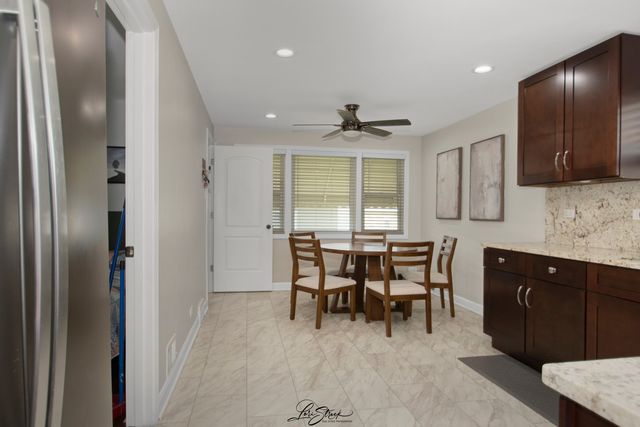 11046 S Ewing Avenue, Chicago, IL 60617