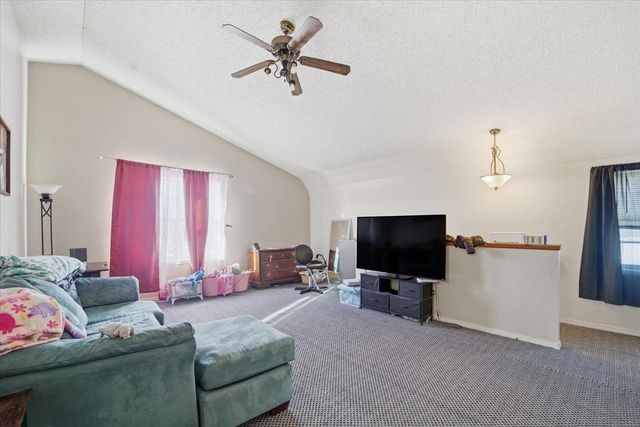 101 S Washington Street, Dunkerton, IA 50626