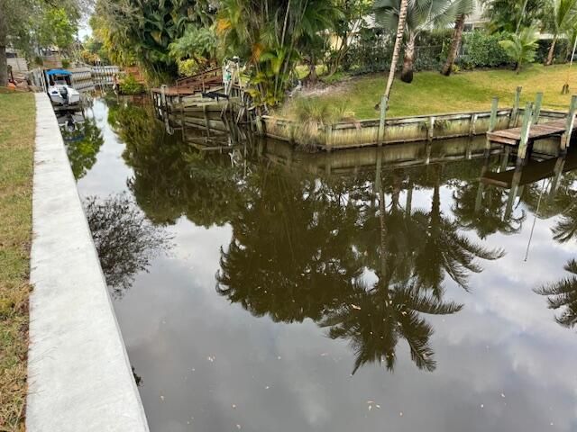 511 SW Timber Trail, Stuart, FL 34997