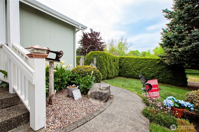 1924 Sorrel Lane SE, Lacey, WA 98503
