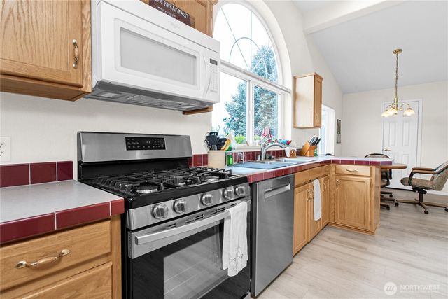 1924 Sorrel Lane SE, Lacey, WA 98503
