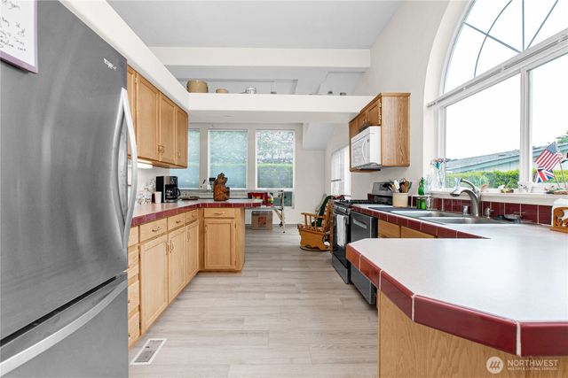 1924 Sorrel Lane SE, Lacey, WA 98503