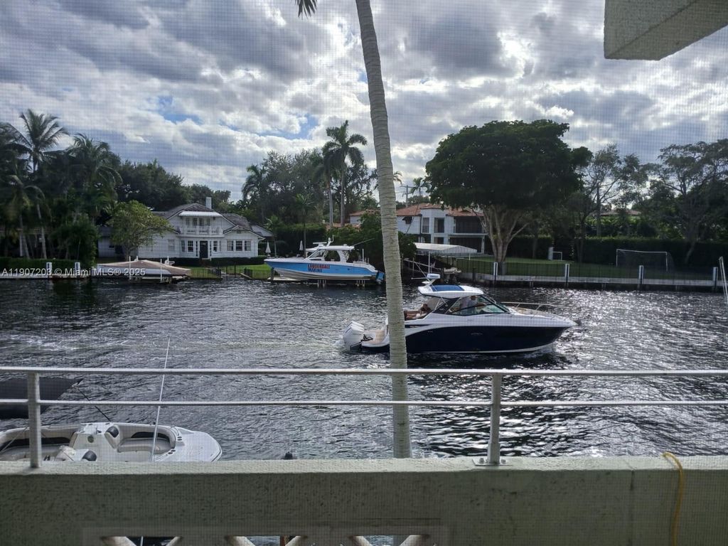 1000 SE 4th St 224, Fort Lauderdale, FL 33301