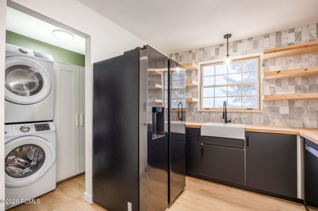 874 Schneitter Circle Apt 5, Midway, UT 84049