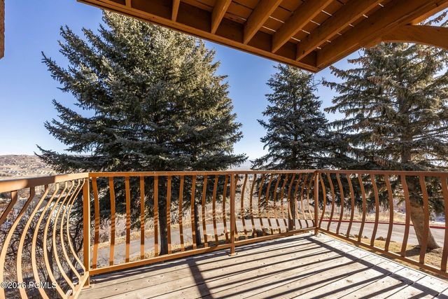 874 Schneitter Circle Apt 5, Midway, UT 84049