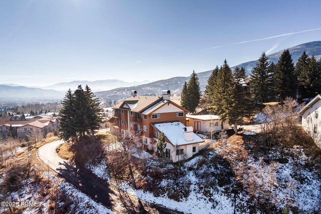 874 Schneitter Circle Apt 5, Midway, UT 84049