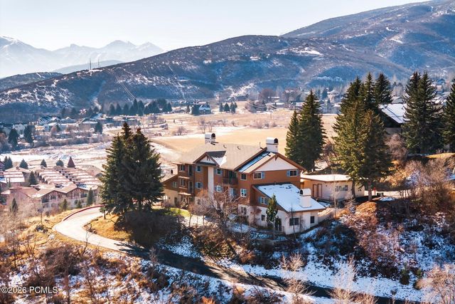 874 Schneitter Circle Apt 5, Midway, UT 84049