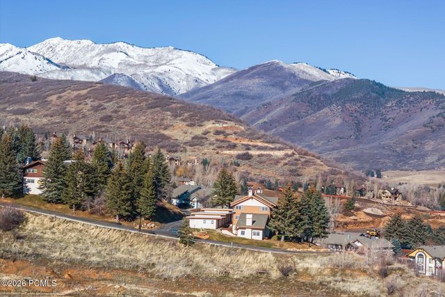 874 Schneitter Circle Apt 5, Midway, UT 84049