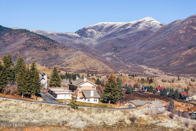 874 Schneitter Circle Apt 5, Midway, UT 84049