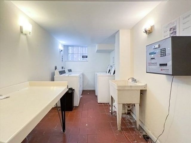 1307 Commonwealth Ave 7, Boston, MA 02134