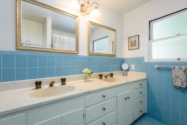 1745 Cordilleras Road, Redwood City, CA 94062