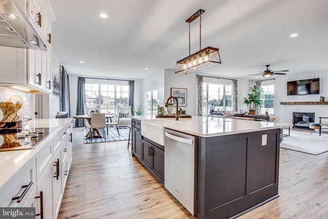 12423 JOSEPHINE LN, Fredericksburg, VA 22407