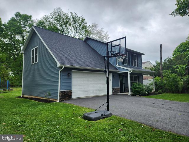707 BELMONT, Mechanicsburg, PA 17055