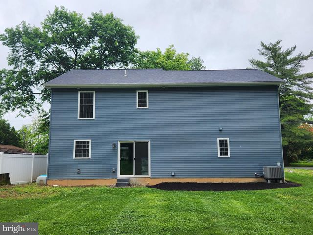 707 BELMONT, Mechanicsburg, PA 17055
