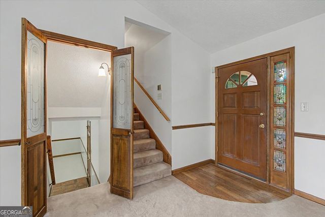 382 Indian Lake Court, Hiram, GA 30141