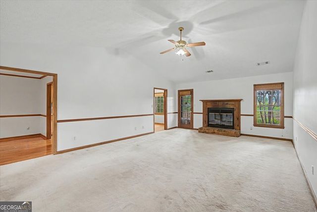 382 Indian Lake Court, Hiram, GA 30141
