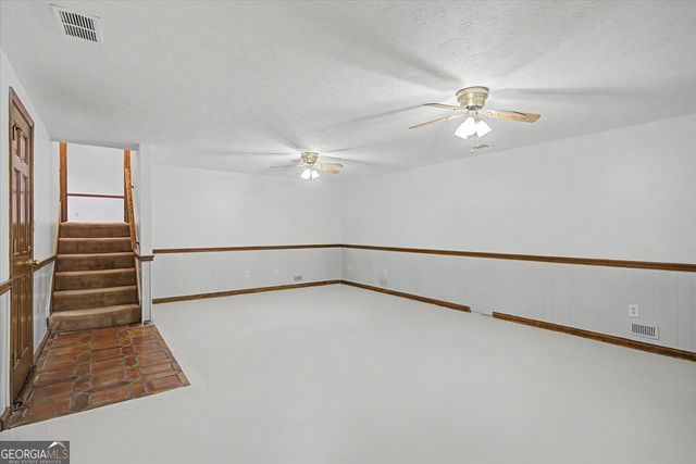 382 Indian Lake Court, Hiram, GA 30141
