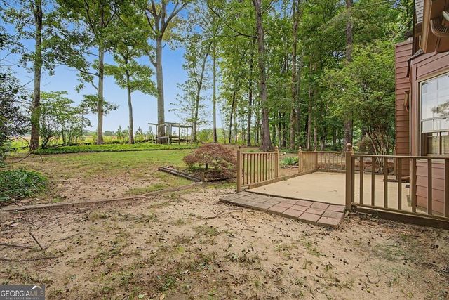 382 Indian Lake Court, Hiram, GA 30141