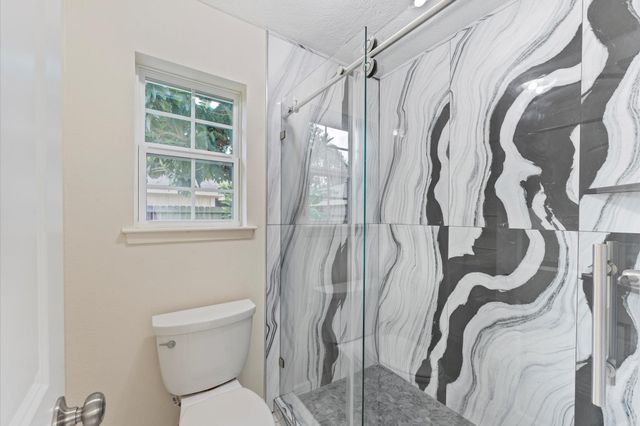 6130 Briar Terrace Drive, Houston, TX 77072