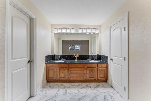 6130 Briar Terrace Drive, Houston, TX 77072