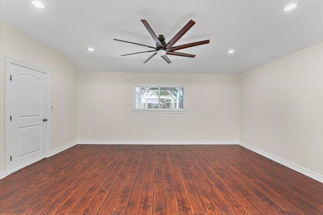 6130 Briar Terrace Drive, Houston, TX 77072