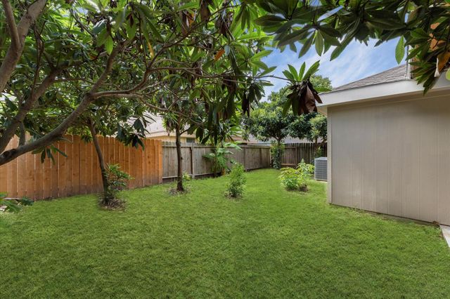 6130 Briar Terrace Drive, Houston, TX 77072