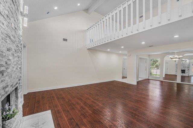 6130 Briar Terrace Drive, Houston, TX 77072