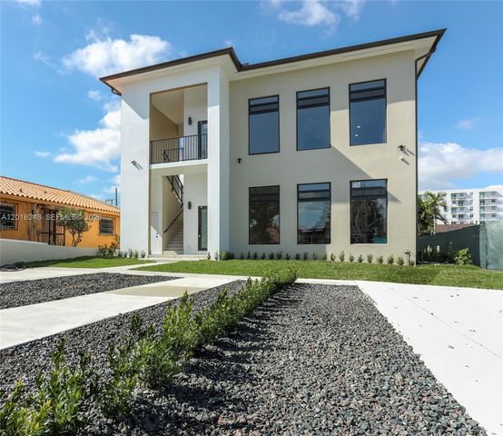 120 SW 35 Ave A2, Miami, FL 33135