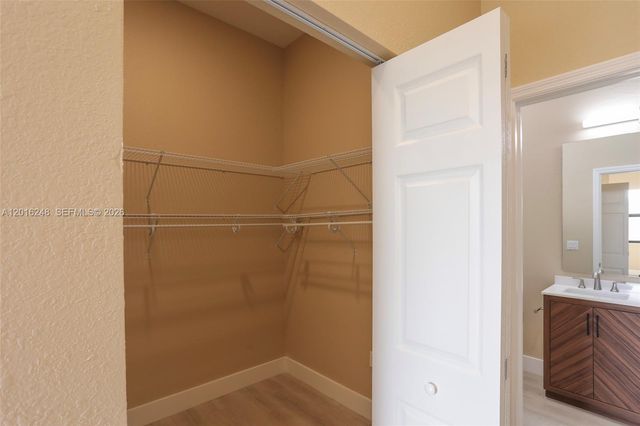 120 SW 35 Ave A2, Miami, FL 33135