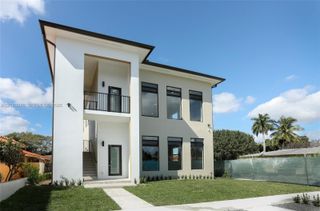 120 SW 35 Ave A2, Miami, FL 33135