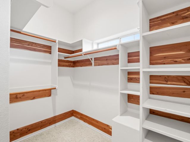 203 W Bluff Avenue, Fresno, CA 93711