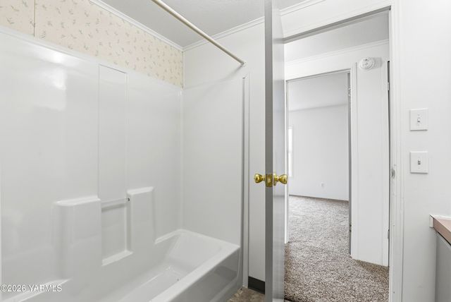 100 Trepanier Ct, Tieton, WA 98947