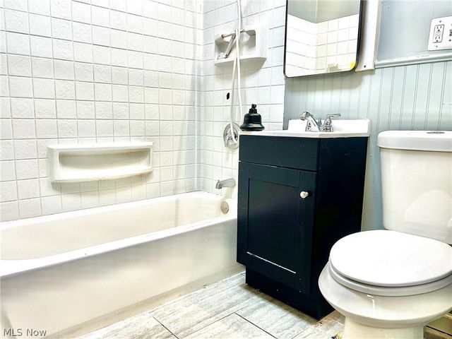 1810 E 86th Street, Cleveland, OH 44106