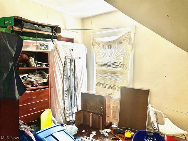 1810 E 86th Street, Cleveland, OH 44106