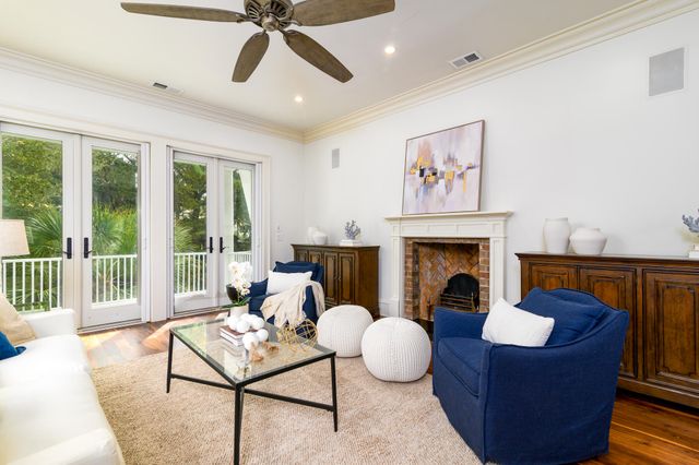 9 Transom Court, Charleston, SC 29407