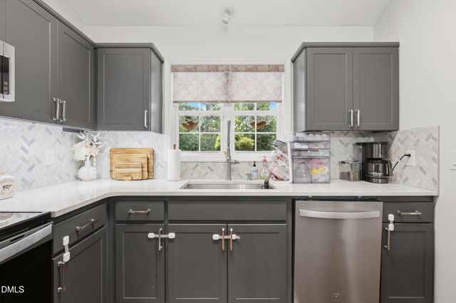 5515 Pine Meadow Lane, Mebane, NC 27302